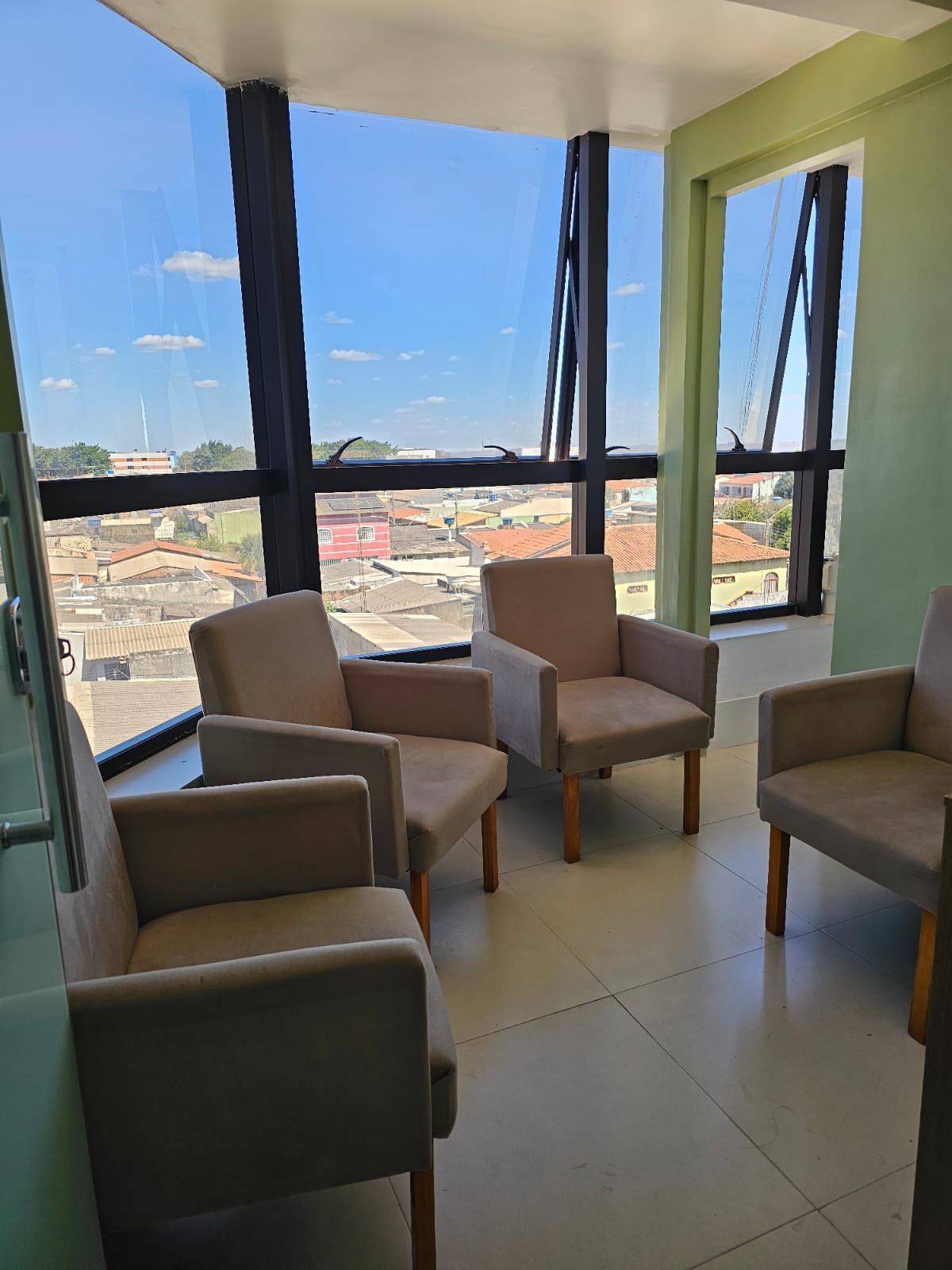 Sala de espera da Diamante Clinic